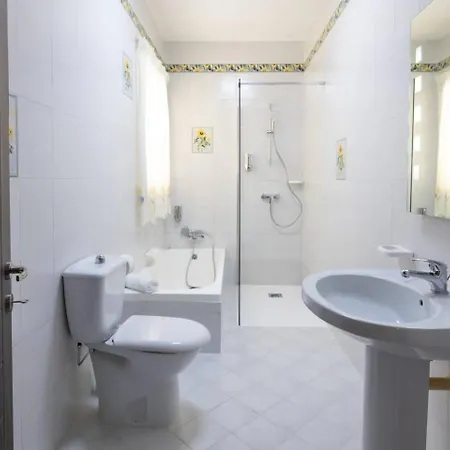 Holiday home Lorella - Private Pool, Jacuzzi By Homely Mellieha