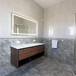 Lorella - Private Pool, Jacuzzi By Homely Mellieħa