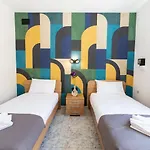 Lorella - Private Pool, Jacuzzi By Homely * Mellieħa
