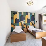 Lorella - Private Pool, Jacuzzi By Homely
