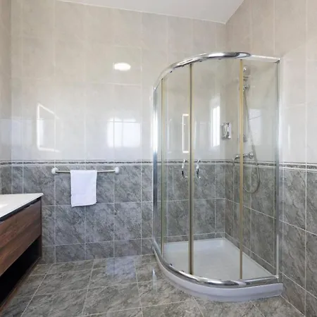 Lorella - Private Pool, Jacuzzi By Homely Mellieħa