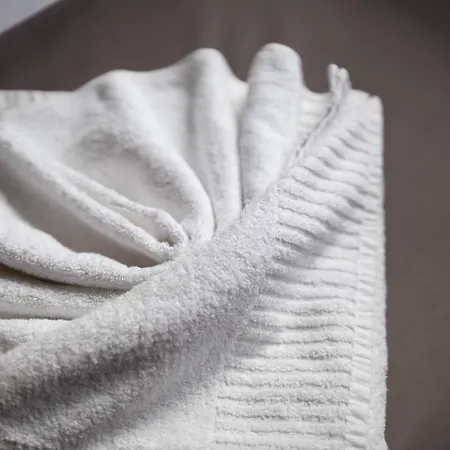 Lorella - Private Pool, Jacuzzi By Homely