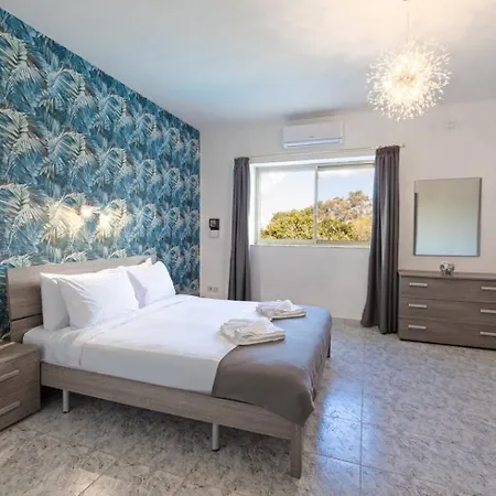 Vakantiehuis Lorella - Private Pool, Jacuzzi By Homely *