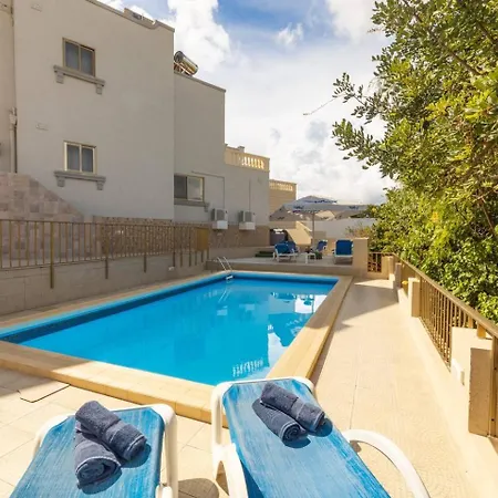 Vakantiehuis Lorella - Private Pool, Jacuzzi By Homely Mellieħa