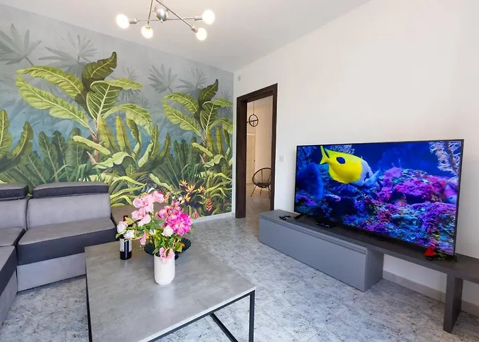 Lorella - Private Pool, Jacuzzi By Homely Nyaraló Mellieħa