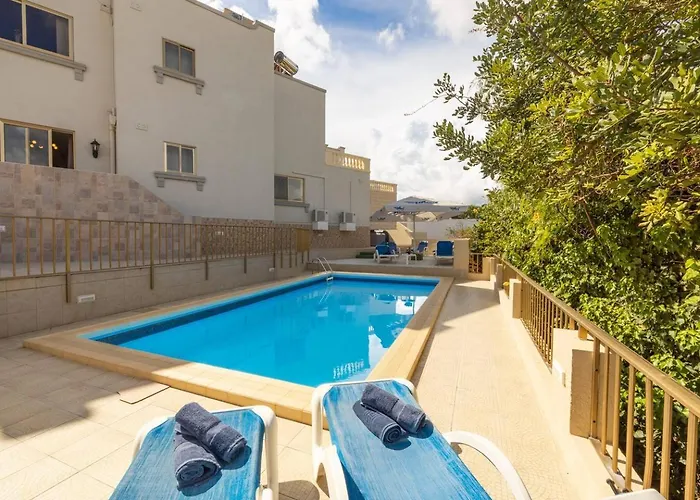 Holiday home Lorella - Private Pool, Jacuzzi By Homely Mellieha